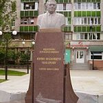 Памятник Ю. Макарову в Николаеве